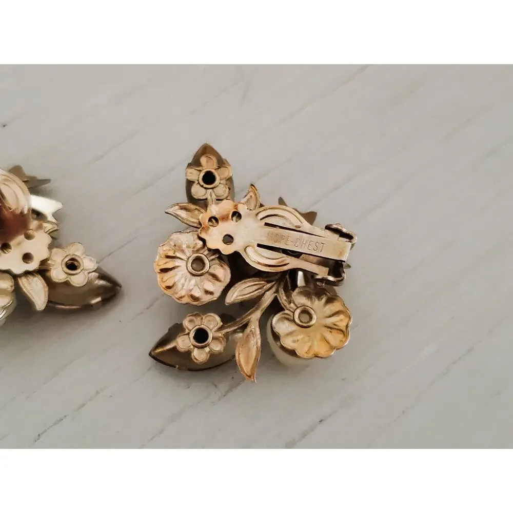Lot of Vintage Mid Century Gorgeous Clip On Earrings